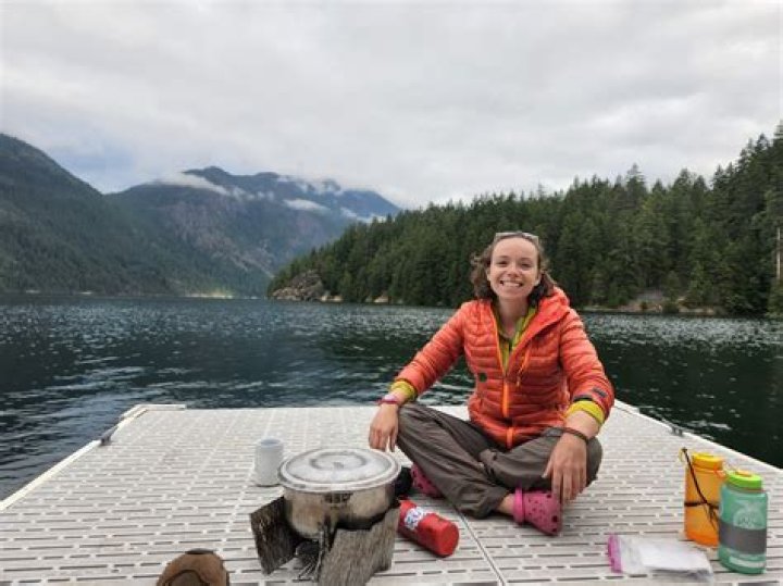How do I become a wilderness instructor?