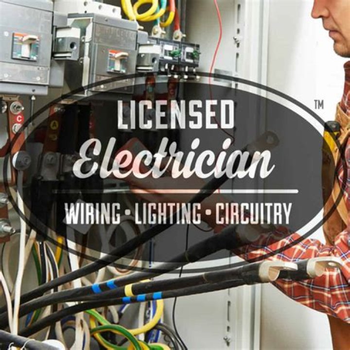 How do I become an electrical contractor in South Africa?