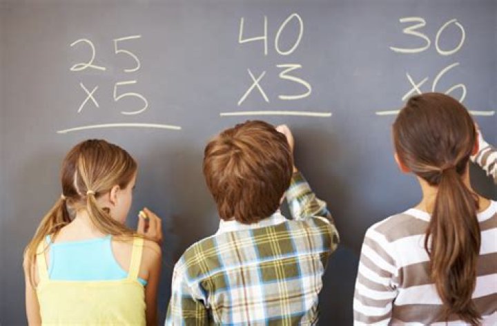 How do I become an elementary math tutor?
