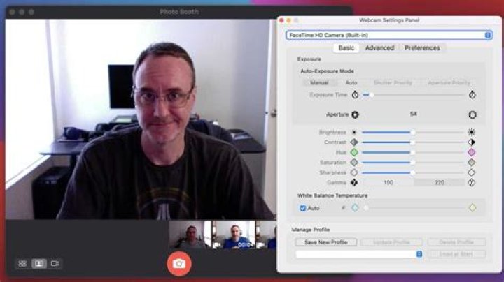 How do I change my default webcam Mac?