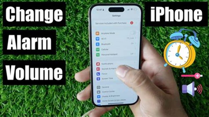 How do I change the alarm on my voice?