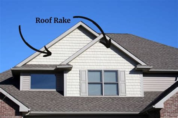 How do I choose a roof rake?
