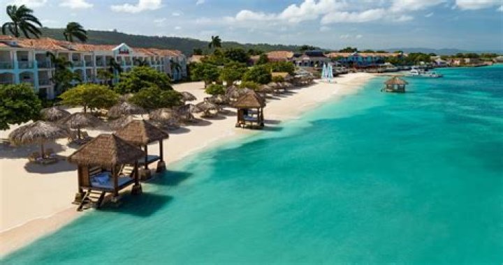 How do I get the best deal on a Sandals resort?