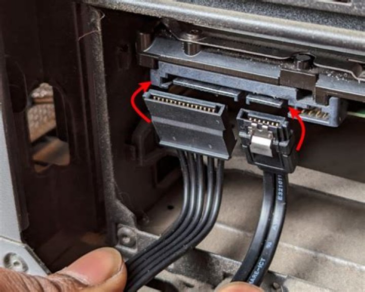 How do I know if a hard drive will fit in my laptop?