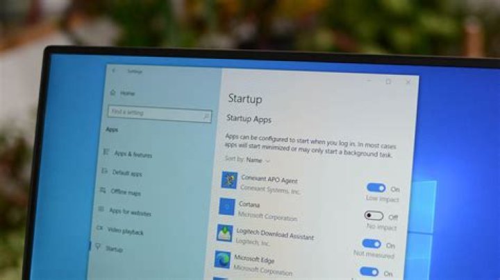 How do I remove something from startup in Windows 10?