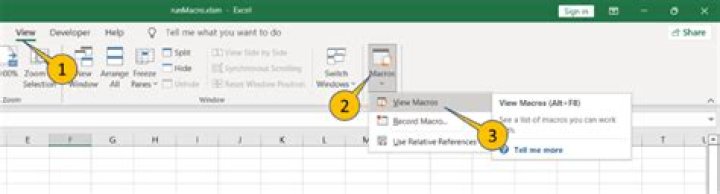 How do I run a macro in Excel query?