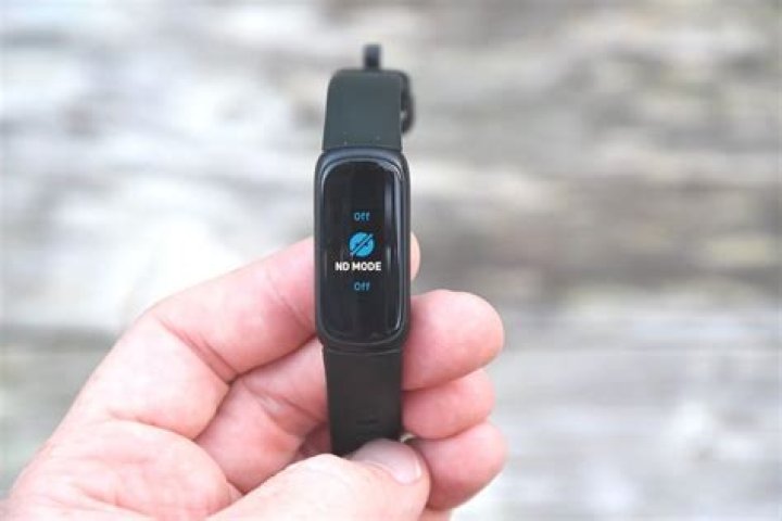 How do I start my Fitbit after ionic shutdown?