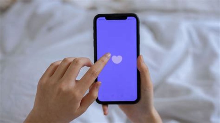 How do I start my own dating app?