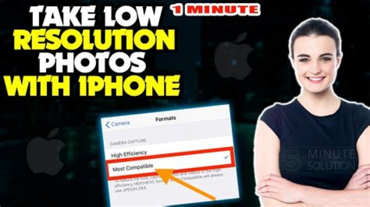 How do I take low quality photos with my iPhone?