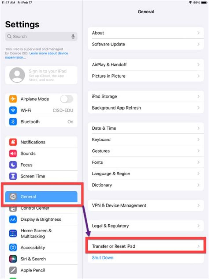 How do I wipe my iPad screen?