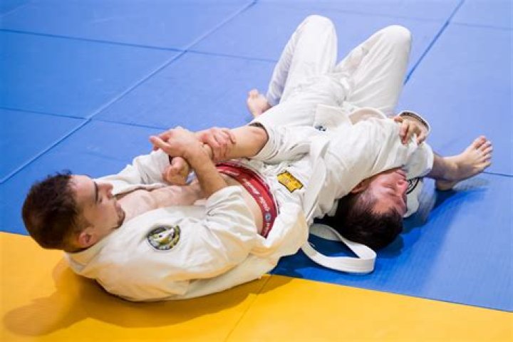 How do you become a Jiu Jitsu master?
