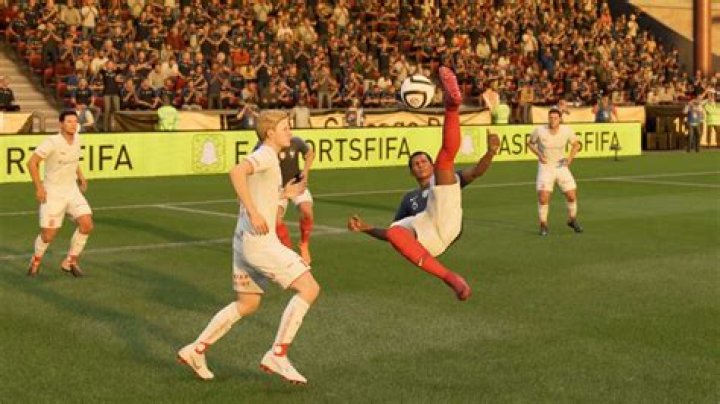 How do you do a flair shot on FIFA 19 ps4?