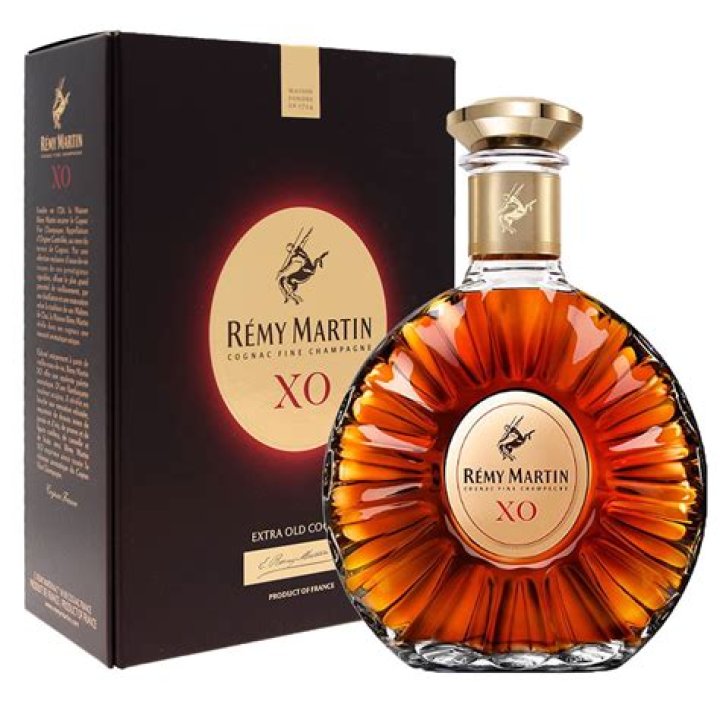 How do you drink Remy Martin XO?