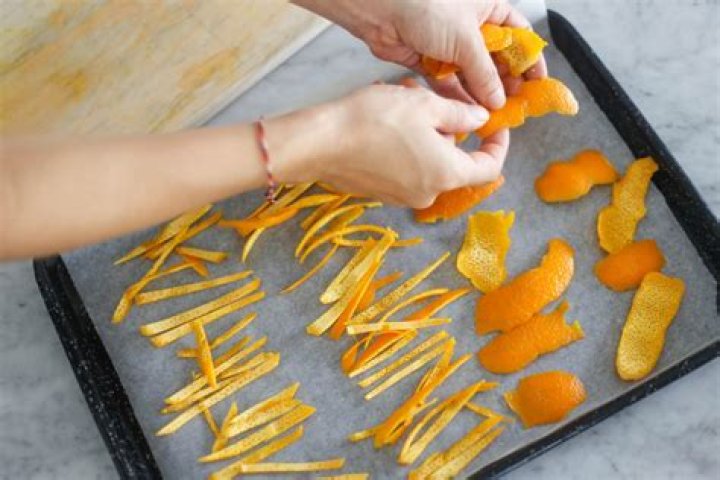 How do you dry orange peel?