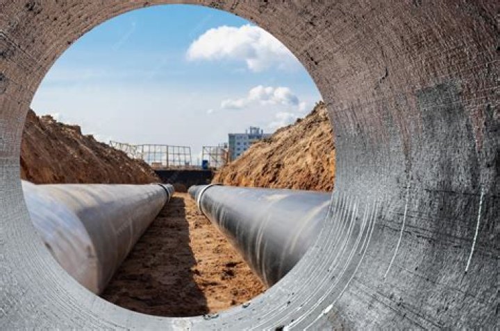 How do you find underground pipelines?