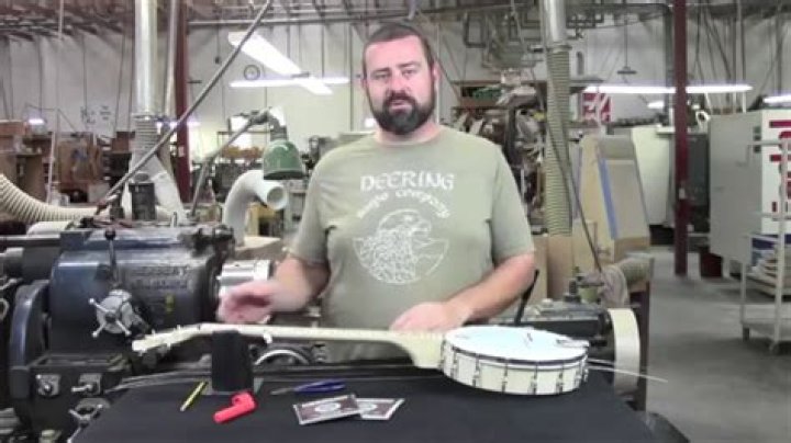 How do you fix a banjo intonation?