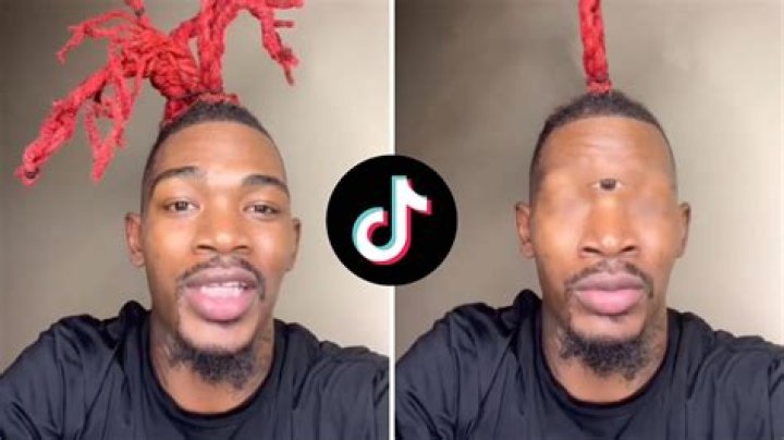 How do you get on dark TikTok?