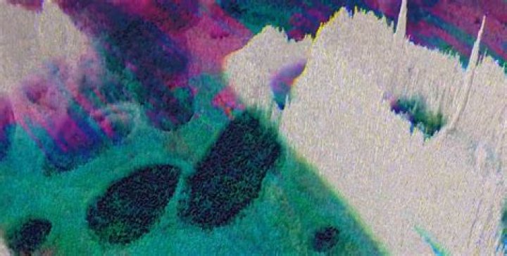 How do you invert colors on a LG?