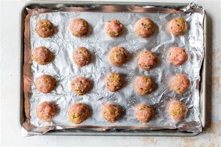 How do you know if meatballs are cooked?