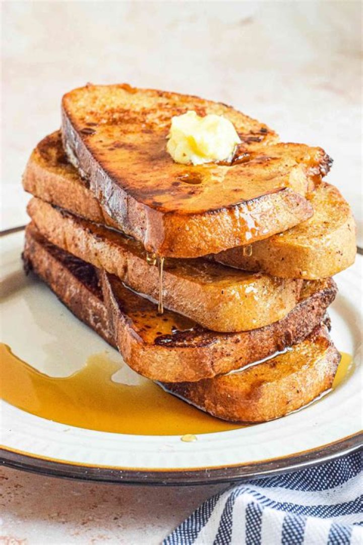 How do you make Fench toast?