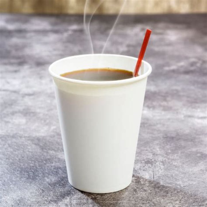 How do you make hot coffee foamy?