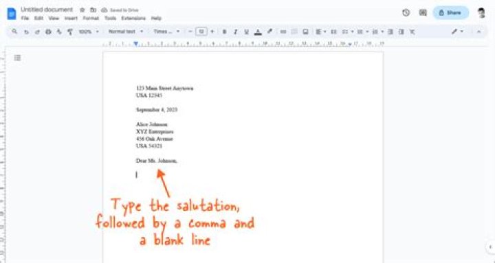 How do you make the first letter big in Google Docs?