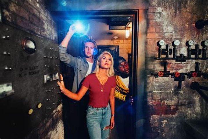How do you market an escape room?