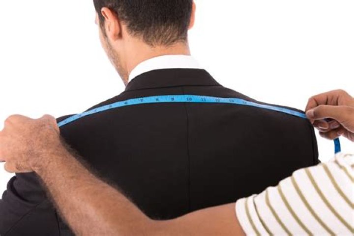 How do you measure for a men's sport coat?