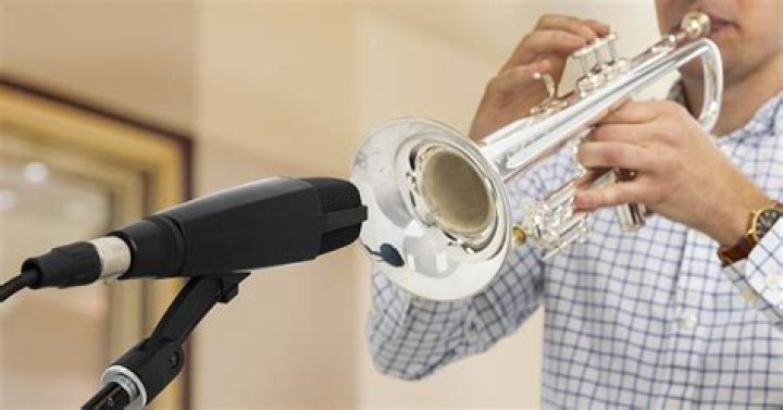 How do you mic a trumpet?