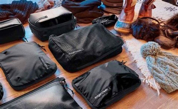How do you pack kids clothes?