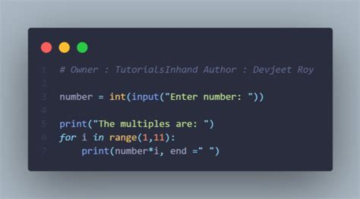 How do you print multiples in Python?