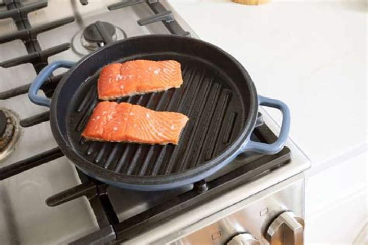 How do you remove characters from a grill pan?
