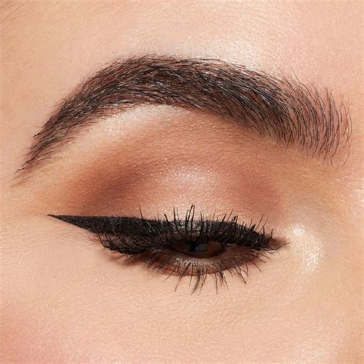 How do you sharpen tarte Maneater eyeliner?