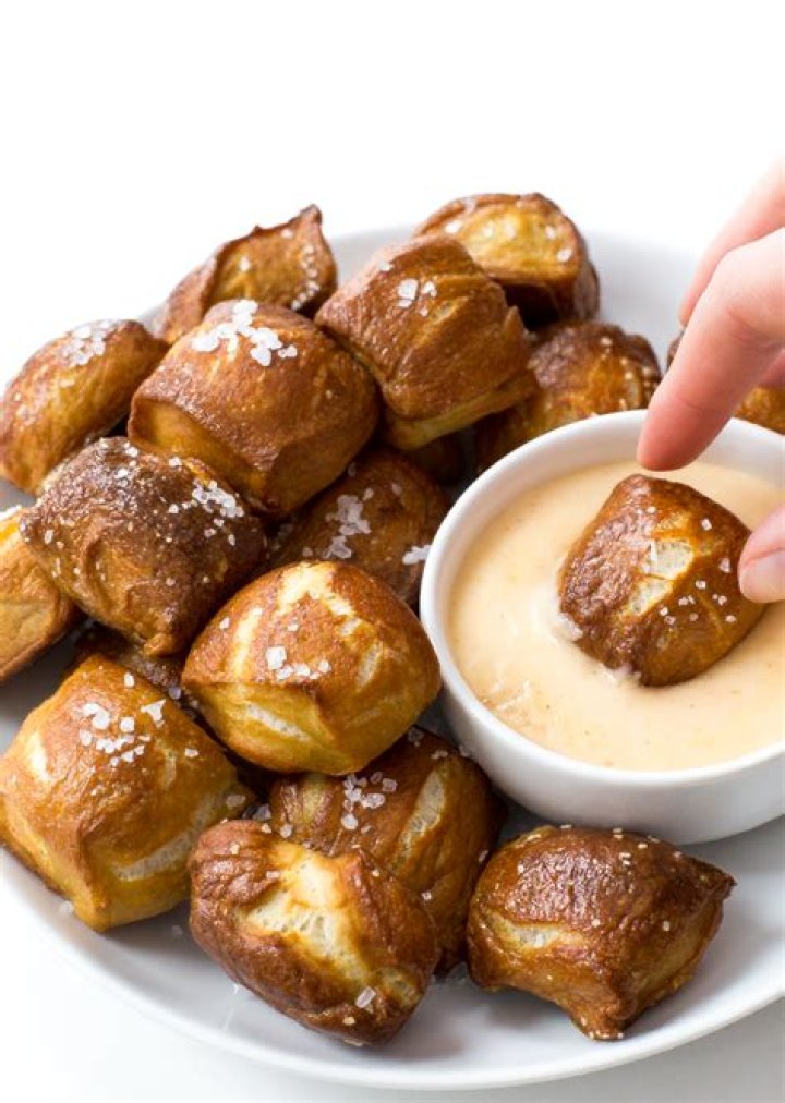How do you store homemade pretzel bites?