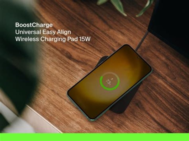 How do you use a universal wireless charging pad?