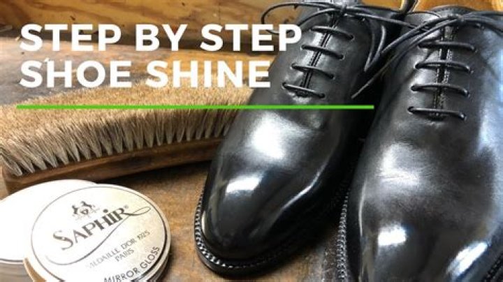 How do you use shoe shine fabric?