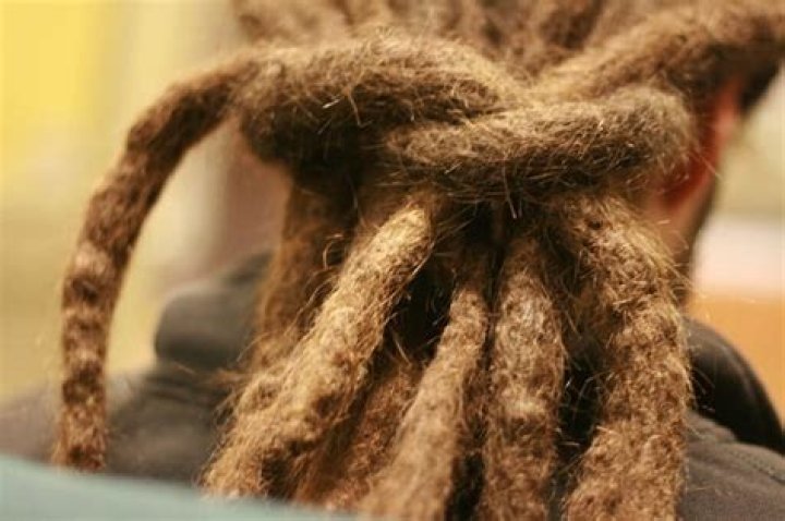 How dreadlocks are formed?