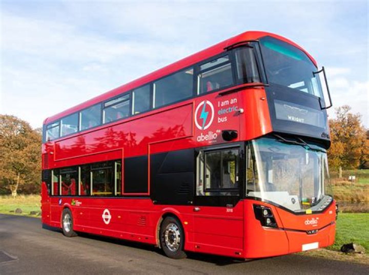 How expensive are electric buses?