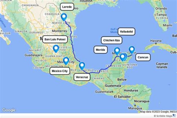 How far is Cancun from Kansas City?