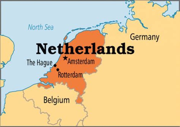 How far is Denmark from Netherlands?