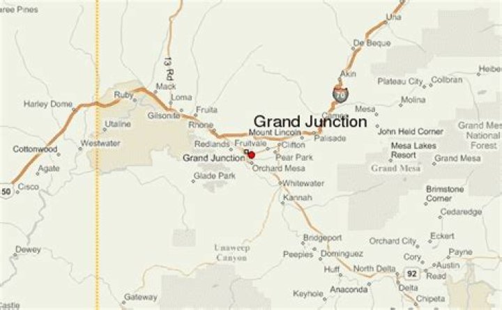How far is Grand Junction from Vail Colorado?
