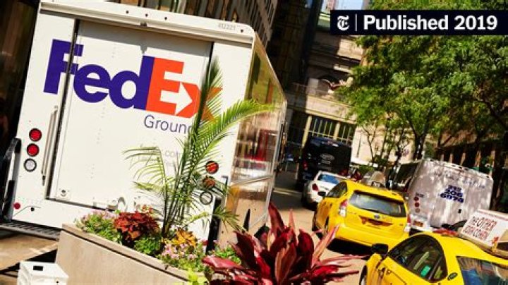 How FedEx cut its tax?