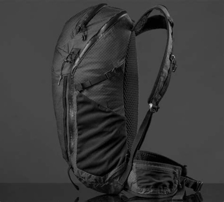 How heavy is an ultralight backpack?