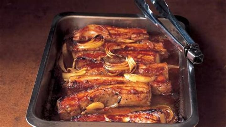 How long can you marinate goat?