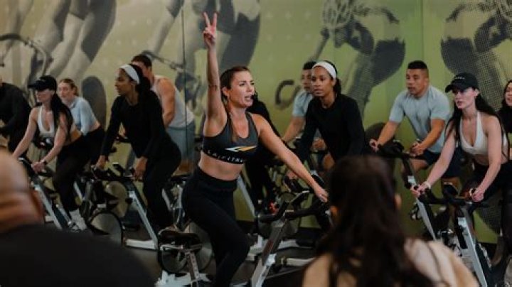 How long does a guest pass last at LA Fitness?