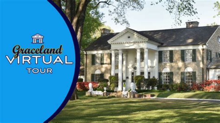 How long is a flight to Graceland?