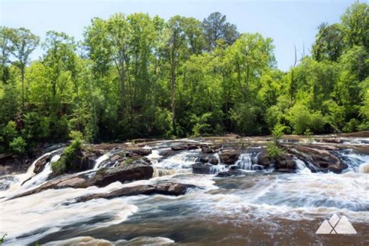 How long is the hike at High Falls State Park?