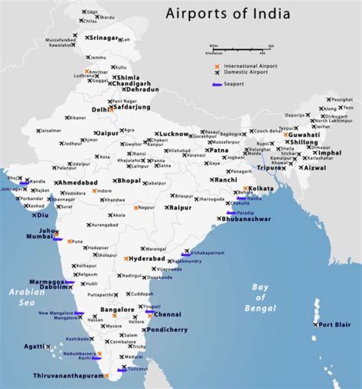 How many airports are there in Bhubaneswar?