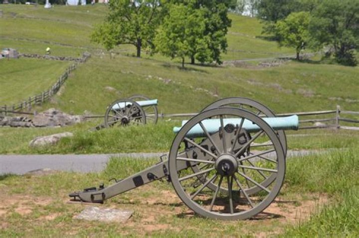 How many cannons were used at Gettysburg?