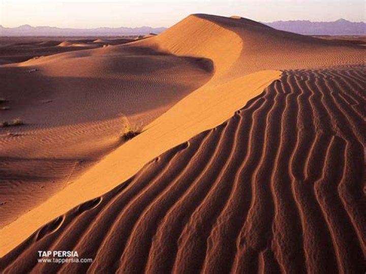How many deserts are in Iran?